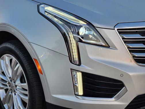 2019 Cadillac XT5 Premium Luxury