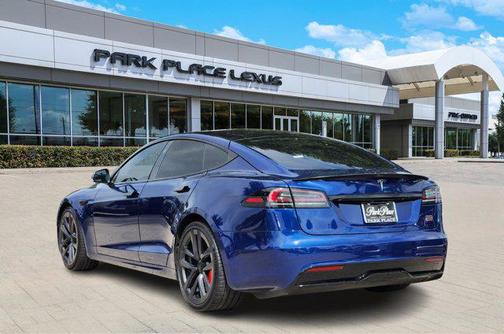 2023 Tesla Model S Plaid