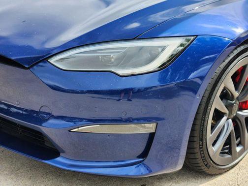 2023 Tesla Model S Plaid