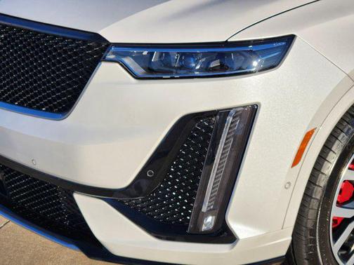 2024 Cadillac XT6 Sport AWD