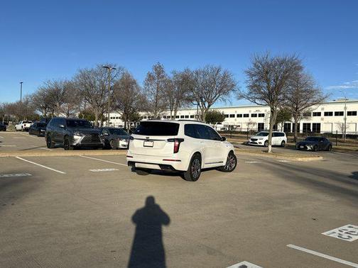 2024 Cadillac XT6 Sport AWD