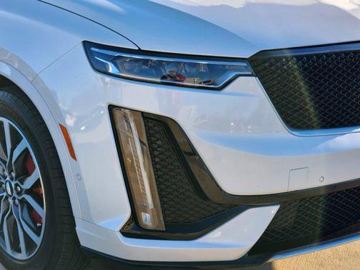 2024 Cadillac XT6 Sport AWD