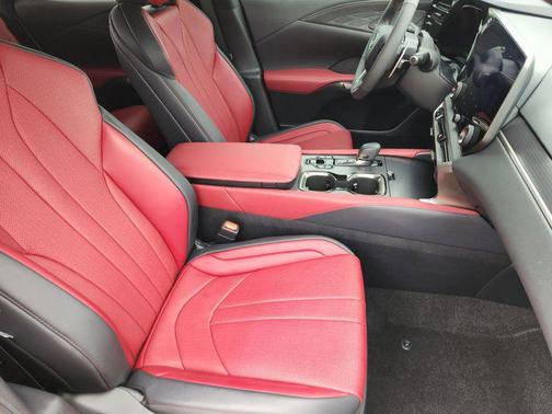 Iridium 2024 Lexus RX 350 F SPORT Handling