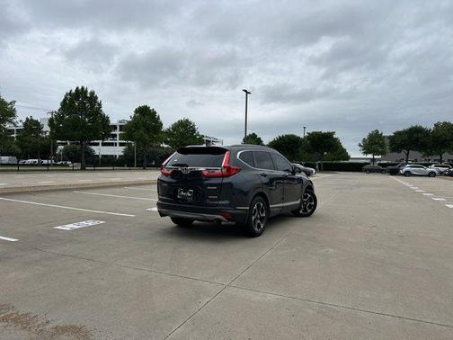 Gunmetal Metallic 2018 Honda CR-V Touring