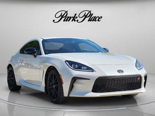 Halo 2024 Toyota GR86 Premium