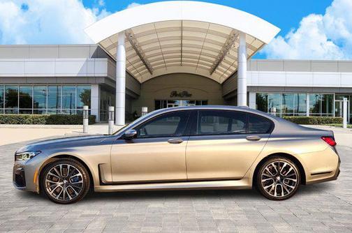 2021 BMW 740 740i