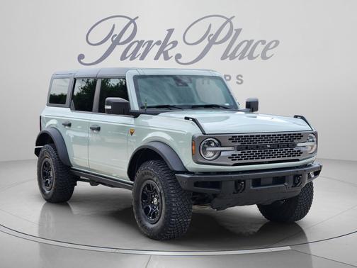 Cactus Gray 2023 Ford Bronco Badlands