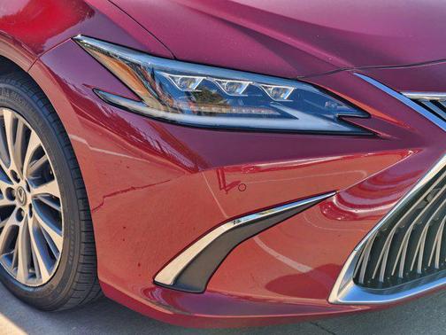 2019 Lexus ES 350 Luxury