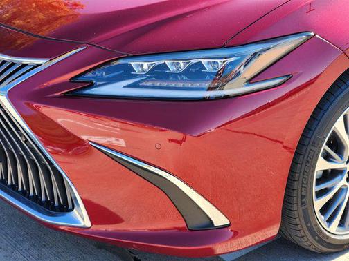 2019 Lexus ES 350 Luxury