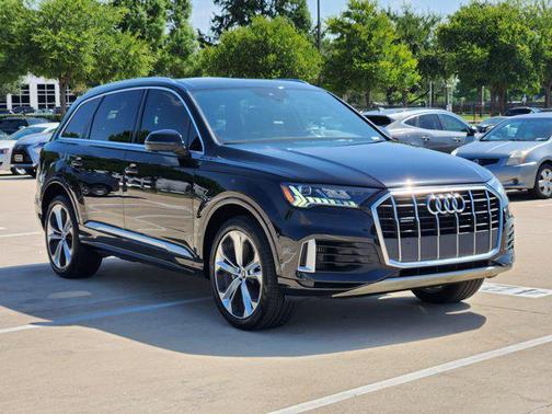2021 Audi Q7 55 Premium Plus