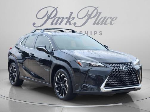 Caviar 2025 Lexus UX 300h Base