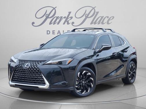 Caviar 2025 Lexus UX 300h Base
