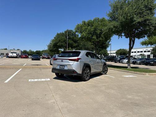 Silver Lining Metallic 2020 Lexus UX 250h Base