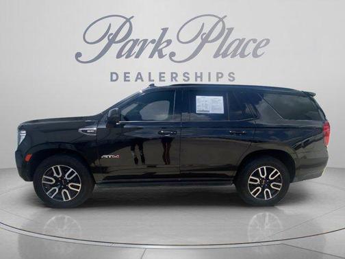 Onyx Black 2023 GMC Yukon 4WD AT4