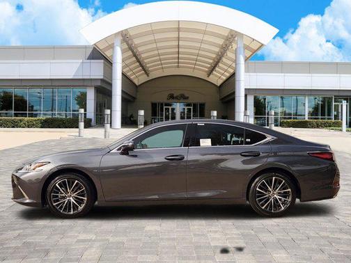 2025 Lexus ES 350 Base