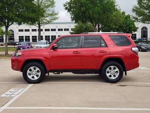 Barcelona Red Metallic 2019 Toyota 4Runner SR5 Premium