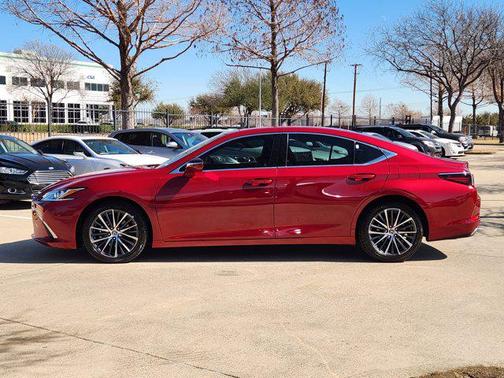 2023 Lexus ES 350 Base