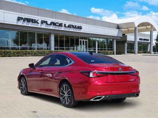 2023 Lexus ES 350 Base