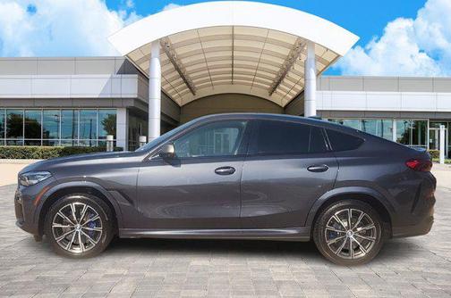 2021 BMW X6 M50i