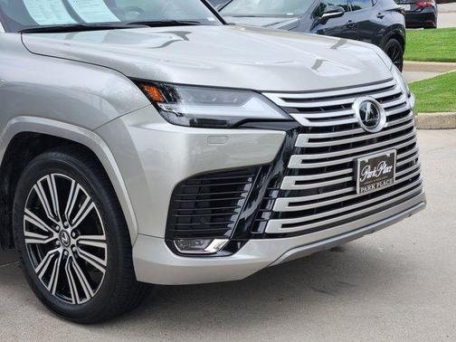 2024 Lexus LX 600 Luxury