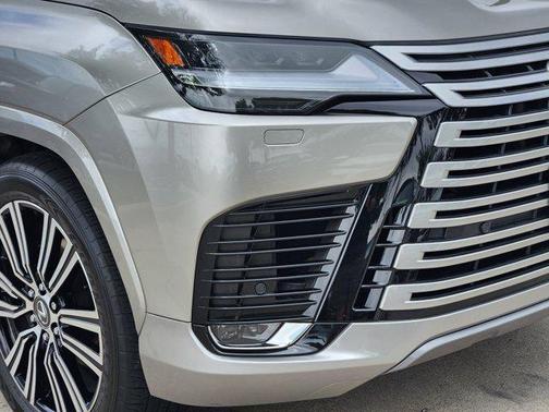 2024 Lexus LX 600 Luxury