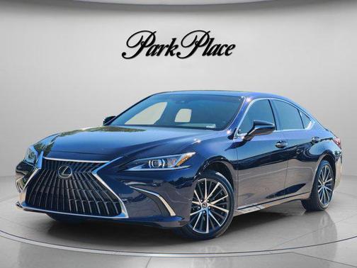 Mica 2025 Lexus ES 300h Premium
