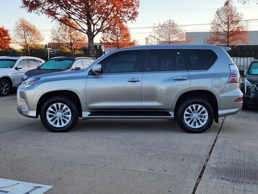 2023 Lexus GX 460 Premium
