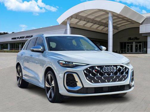 2025 Audi SQ5 3.0T Premium Plus