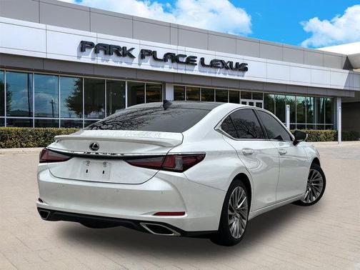 2023 Lexus ES 350 Ultra Luxury
