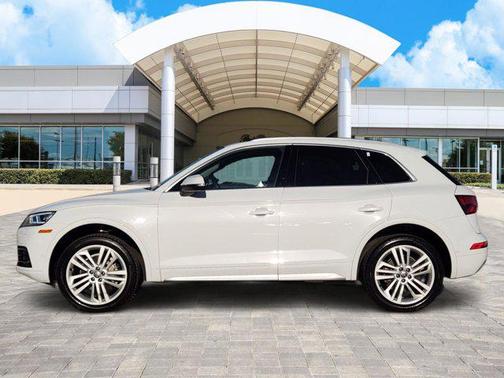 2020 Audi Q5 45 Prestige