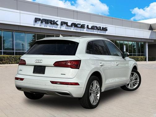 2020 Audi Q5 45 Prestige