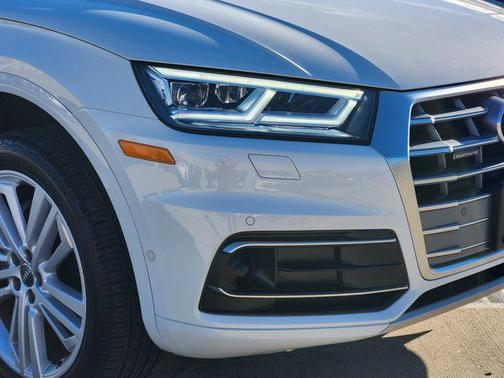 2020 Audi Q5 45 Prestige