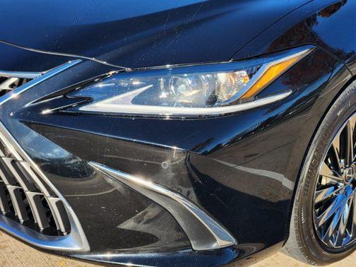 2024 Lexus ES 350 Luxury