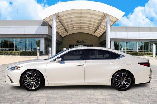 2023 Lexus ES 350 Base