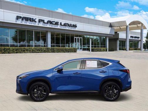 2022 Lexus NX 450h+ Luxury