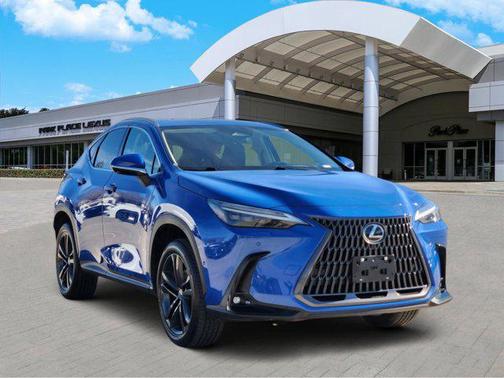 2022 Lexus NX 450h+ Luxury