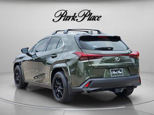 Nori Green Pearl 2025 Lexus UX 300h Premium