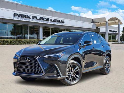 2026 Lexus NX 450h+ Luxury