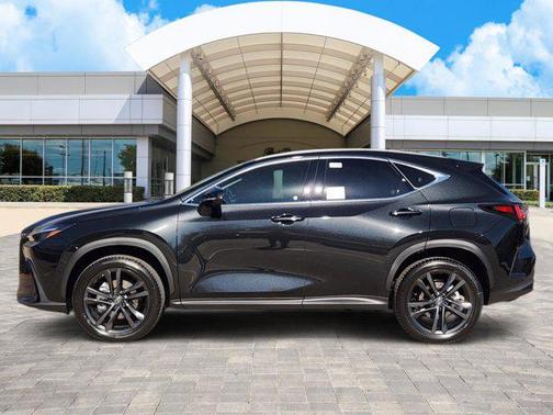 2026 Lexus NX 450h+ Luxury