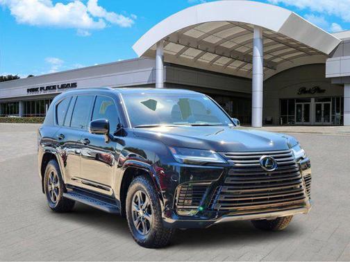 2025 Lexus LX 700h Overtrail