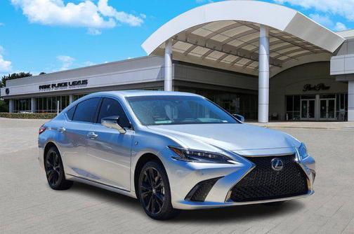 2024 Lexus ES 300h F SPORT Handling