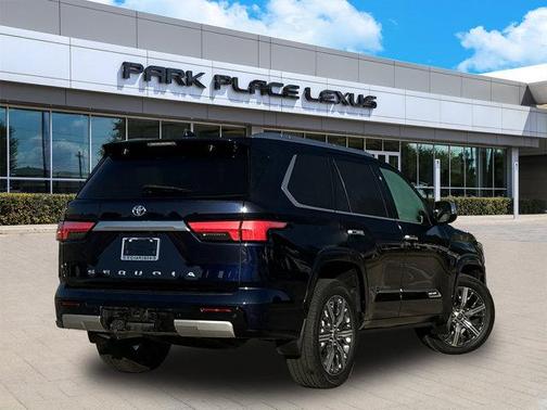 2023 Toyota Sequoia Capstone