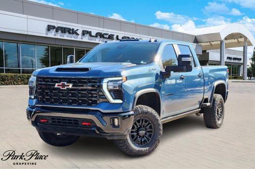 2024 Chevrolet Silverado 2500 4WD Crew Cab Standard Bed ZR2