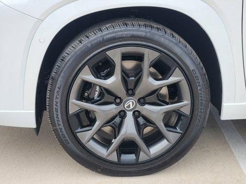 2026 Lexus TX 500h F SPORT Premium