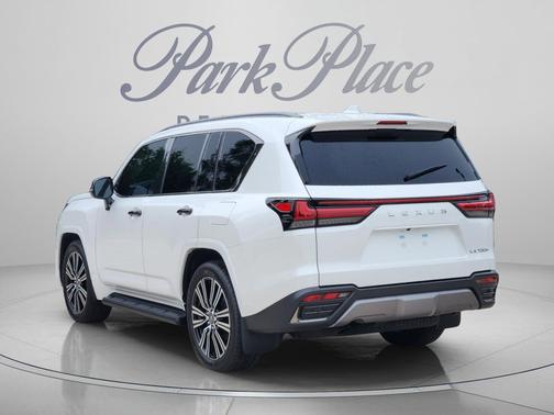 Eminent White Pearl 2026 Lexus LX 700h Luxury
