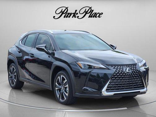 Caviar 2026 Lexus UX 300h Base