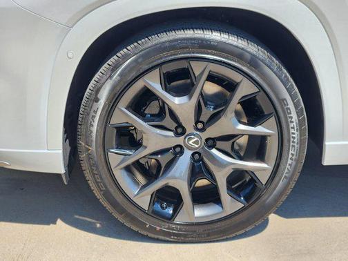 2025 Lexus TX 500h F SPORT Premium