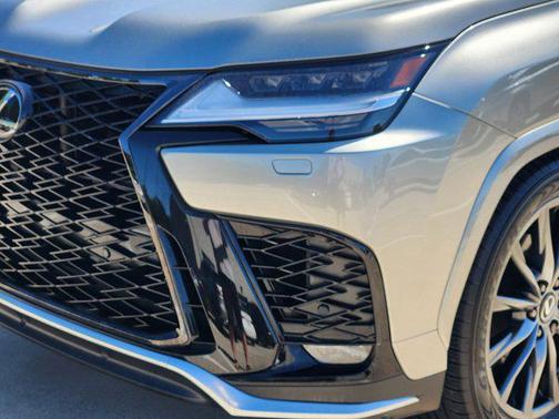 2023 Lexus LX 600 Base