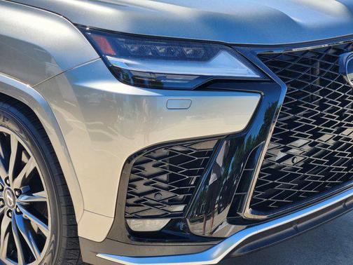 2023 Lexus LX 600 Base