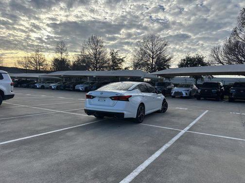 2024 Nissan Altima SR FWD